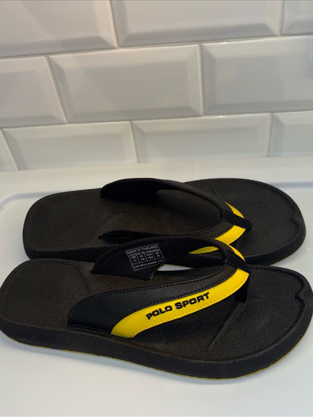 Polo Sport Flip Flops Sandals Men’s Size 11 Black & Yellow